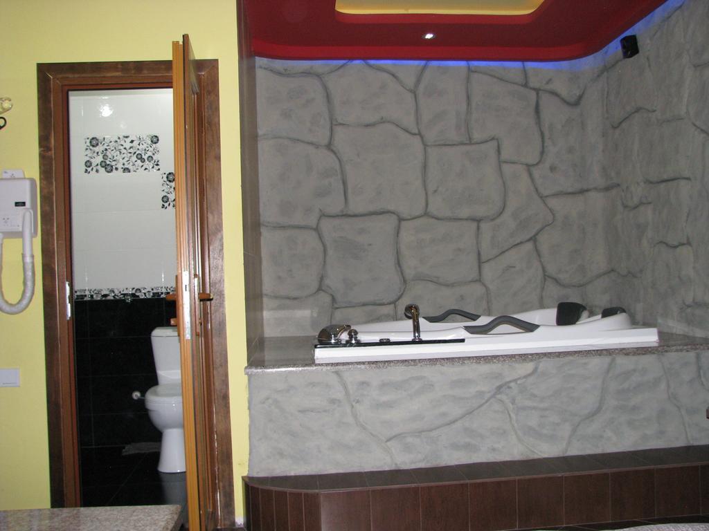Princ Plaza Hotel Yerevan Ruang foto