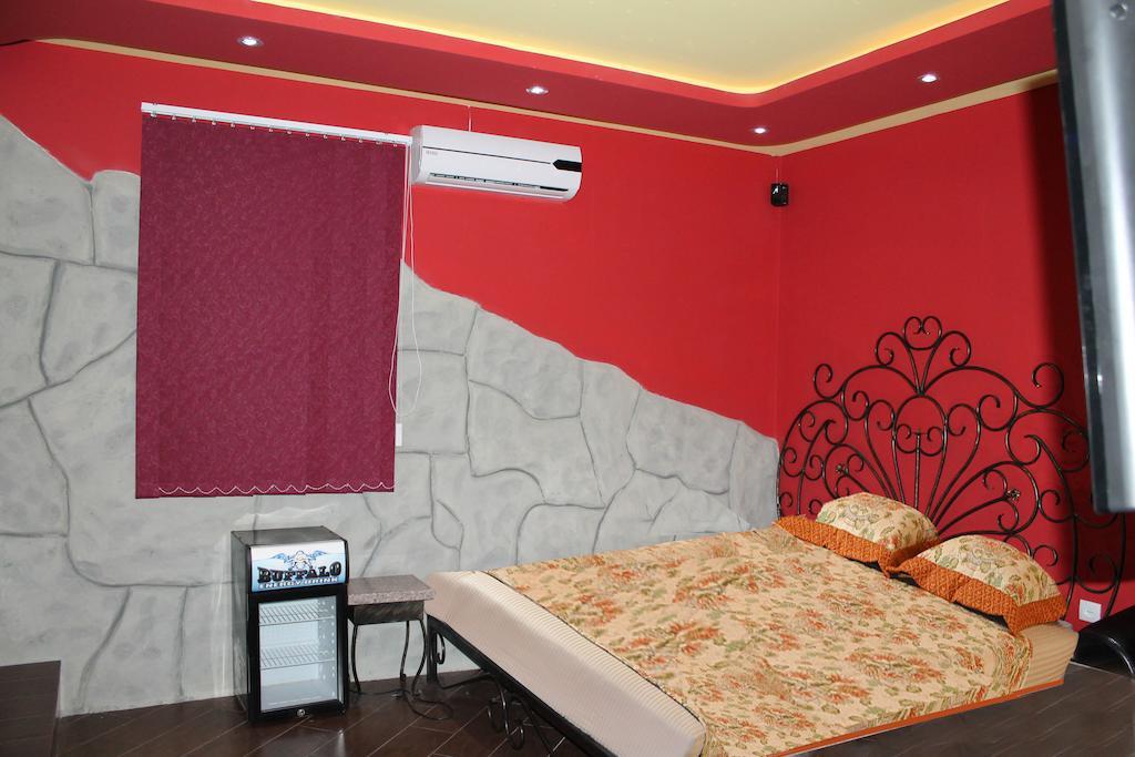 Princ Plaza Hotel Yerevan Ruang foto